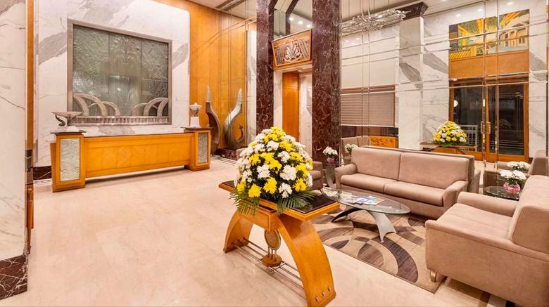 <b>Sarovar Portico Kalupur-Ahmedabad Lobby</b>. Images powered by <a href="https://iceportal.shijigroup.com/" title="IcePortal" target="_blank">IcePortal</a>.