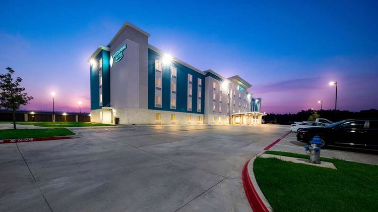 WoodSpring Suites Dallas/Plano Exterior