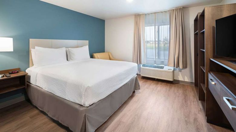 <b>WoodSpring Suites Dallas/Plano Room</b>. Images powered by <a href="https://iceportal.shijigroup.com/" title="IcePortal" target="_blank">IcePortal</a>.