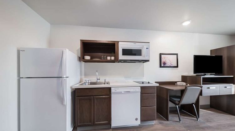 WoodSpring Suites Dallas/Plano Room