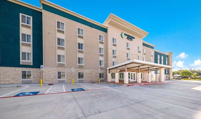 WoodSpring Suites Dallas/Plano Exterior