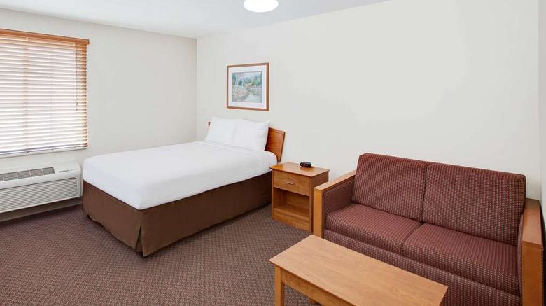 <b>WoodSpring Suites Denton Room</b>. Images powered by <a href="https://iceportal.shijigroup.com/" title="IcePortal" target="_blank">IcePortal</a>.