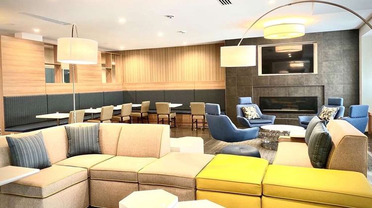 Microtel Inn Suites by Wyndham Lobby