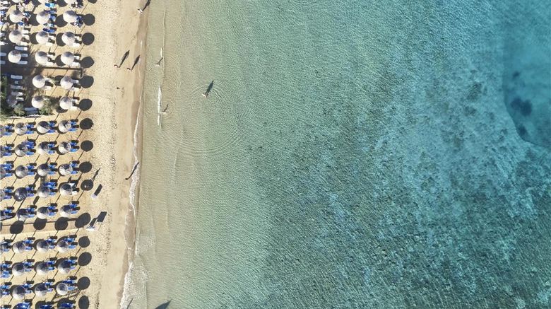<b>Lesante Classic Luxury Hotel Beach</b>. Images powered by <a href="https://iceportal.shijigroup.com/" title="IcePortal" target="_blank">IcePortal</a>.