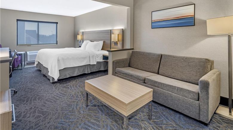 <b>Best Western Independence Kansas City Suite</b>. Images powered by <a href="https://iceportal.shijigroup.com/" title="IcePortal" target="_blank">IcePortal</a>.