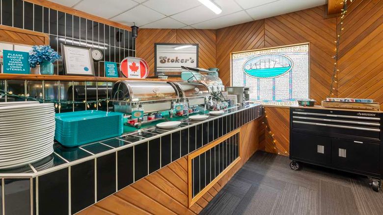 <b>Stoke Hotel, SureStay Collection By BW Restaurant</b>. Images powered by <a href="https://iceportal.shijigroup.com/" title="IcePortal" target="_blank">IcePortal</a>.