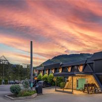 Stoke Hotel, SureStay Collection By BW