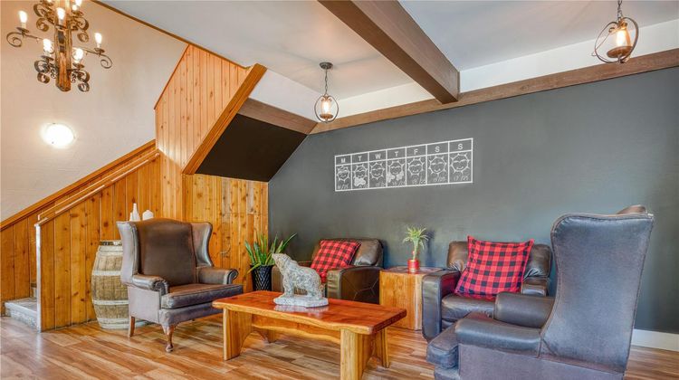 Stoke Hotel, SureStay Collection By BW Lobby