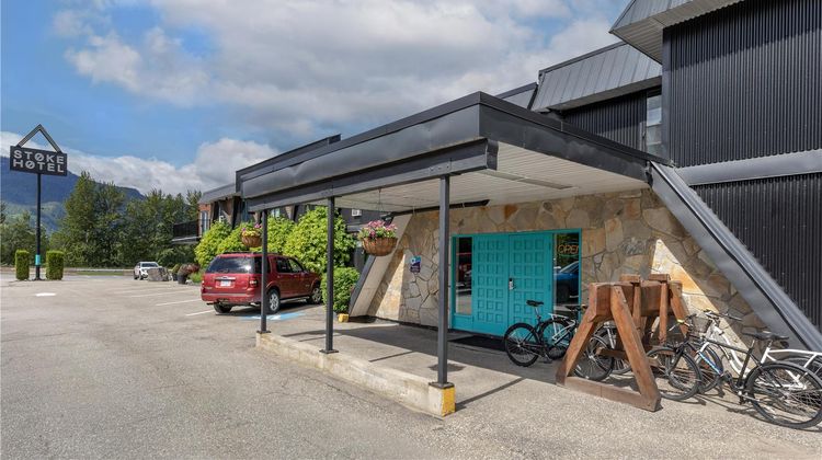 Stoke Hotel, SureStay Collection By BW Exterior