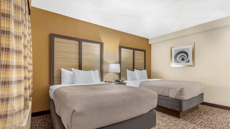 <b>Quality Inn & Suites Suite</b>. Images powered by <a href="https://iceportal.shijigroup.com/" title="IcePortal" target="_blank">IcePortal</a>.