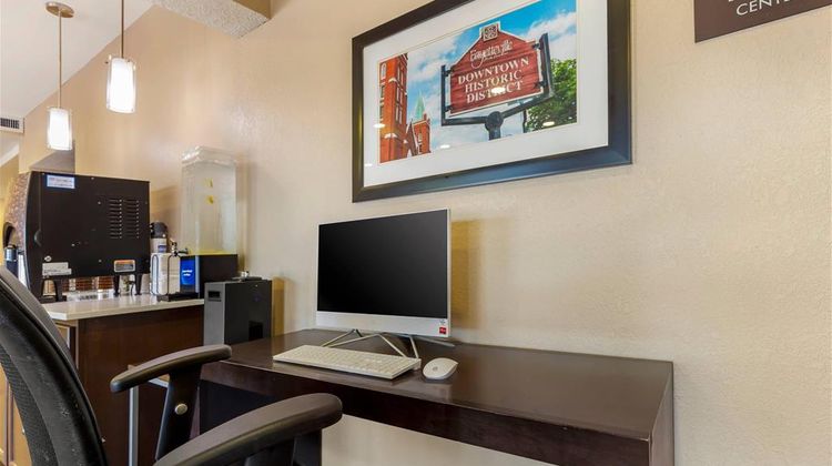 Quality Inn & Suites Other