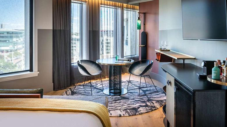 <b>QT Auckland Suite</b>. Images powered by <a href="https://iceportal.shijigroup.com/" title="IcePortal" target="_blank">IcePortal</a>.