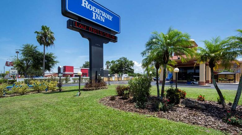 <b>Rodeway Inn Port Richey Exterior</b>. Images powered by <a href="https://iceportal.shijigroup.com/" title="IcePortal" target="_blank">IcePortal</a>.