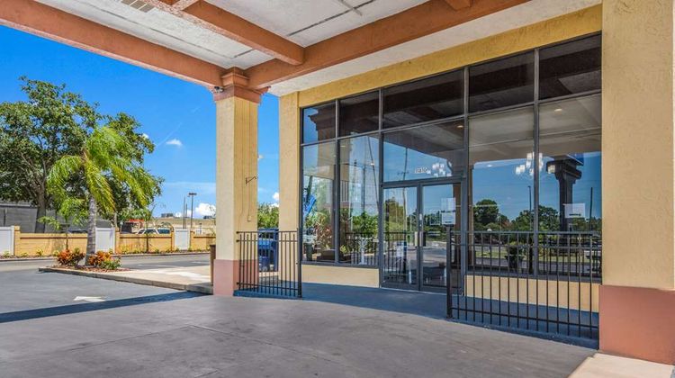 Rodeway Inn Port Richey Exterior