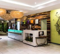 Hotel Verde Cape Town Airport Lobby