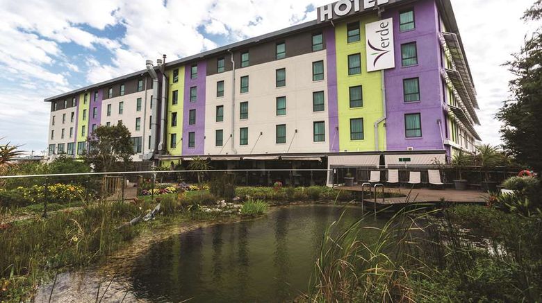 <b>Hotel Verde Cape Town Airport Pool</b>. Images powered by <a href="https://iceportal.shijigroup.com/" title="IcePortal" target="_blank">IcePortal</a>.