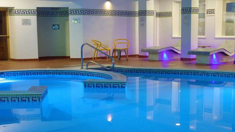 <b>Barton Manor Hotel & Spa, BW Sig Coll Pool</b>. Images powered by <a href="https://iceportal.shijigroup.com/" title="IcePortal" target="_blank">IcePortal</a>.