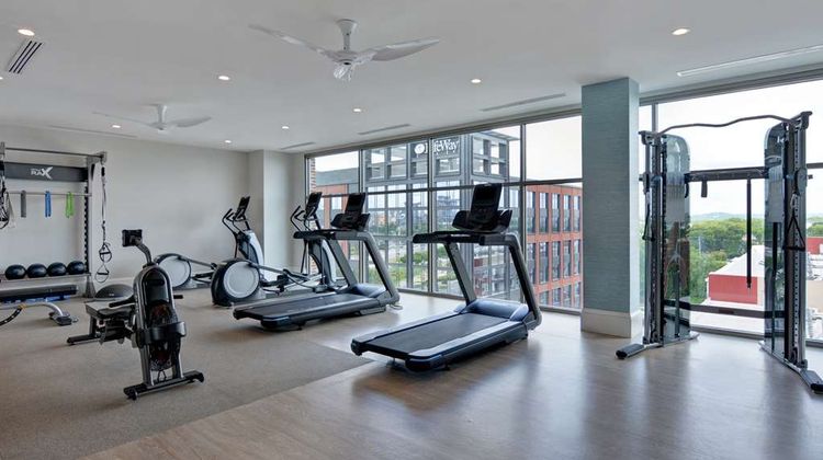 Hampton Inn & Stes Downtown Capitol View Health