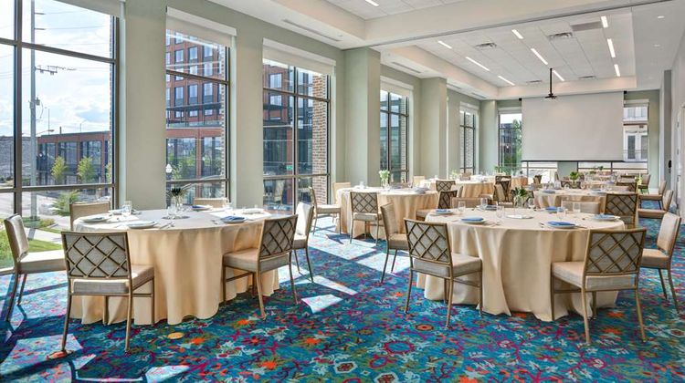 Hampton Inn & Stes Downtown Capitol View Meeting