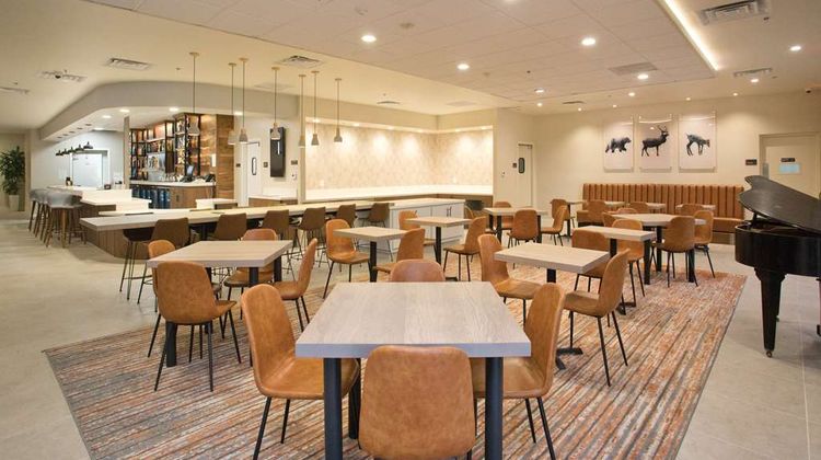 DoubleTree by Hilton Chico Restaurant