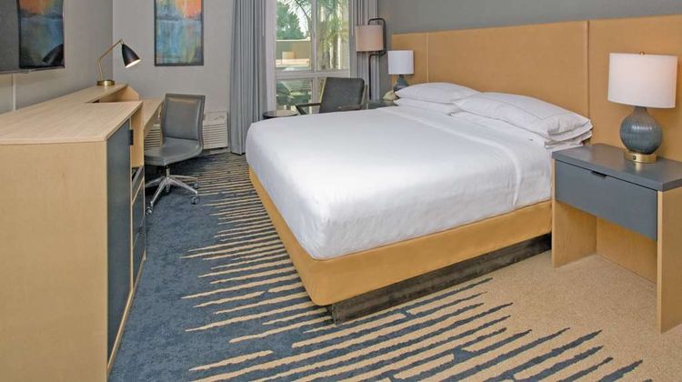 DoubleTree by Hilton Chico Room