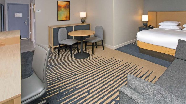 <b>DoubleTree by Hilton Chico Room</b>. Images powered by <a href="https://iceportal.shijigroup.com/" title="IcePortal" target="_blank">IcePortal</a>.