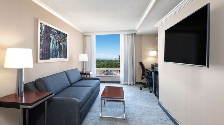 DoubleTree by Hilton Denver Cherry Creek Room