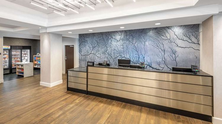 DoubleTree by Hilton Denver Cherry Creek Lobby