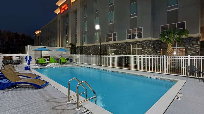 <b>Hampton Inn & Suites MacClenny I-10 Pool</b>. Images powered by <a href="https://iceportal.shijigroup.com/" title="IcePortal" target="_blank">IcePortal</a>.