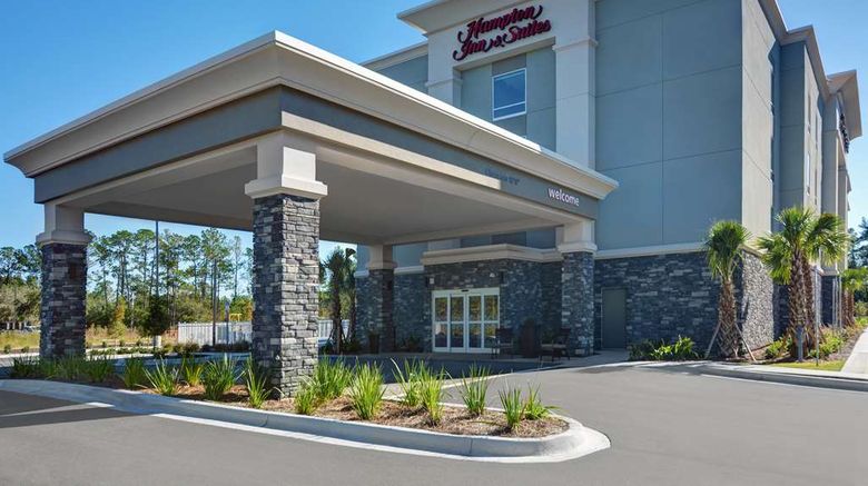 <b>Hampton Inn & Suites MacClenny I-10 Exterior</b>. Images powered by <a href="https://iceportal.shijigroup.com/" title="IcePortal" target="_blank">IcePortal</a>.