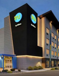 Tru by Hilton Sandusky