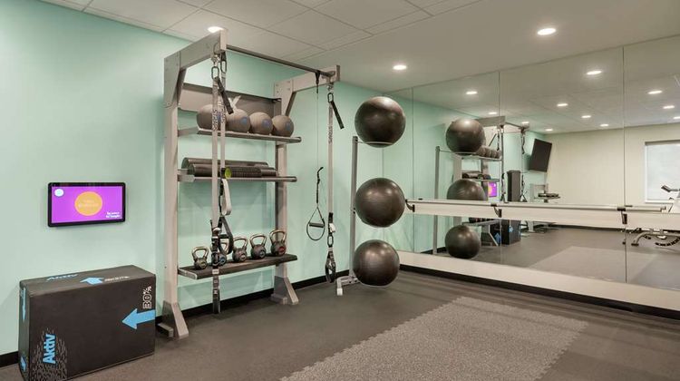 Tru by Hilton Sandusky Health