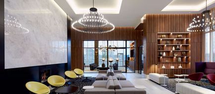 Hilton Garden Inn Montreal Midtown Lobby