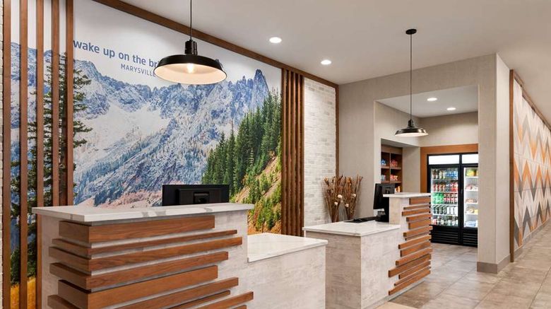 <b>La Quinta Inn & Suites by Wyndham Lobby</b>. Images powered by <a href="https://iceportal.shijigroup.com/" title="IcePortal" target="_blank">IcePortal</a>.