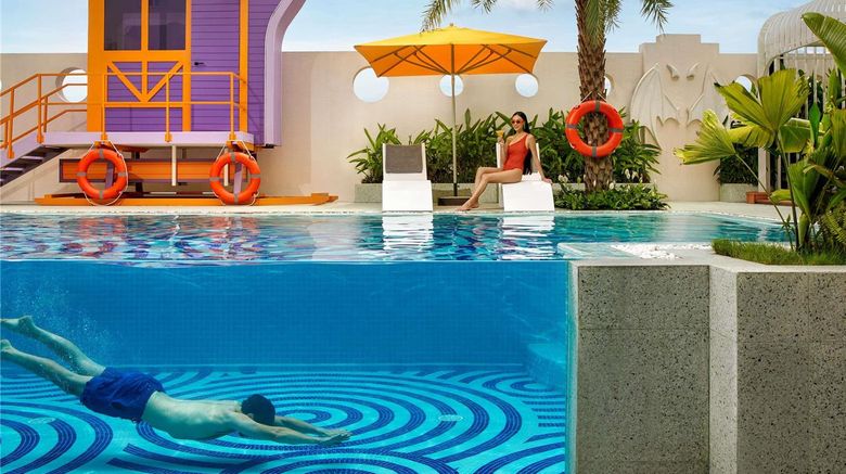 <b>Moevenpick Hotel Hanoi Pool</b>. Images powered by <a href="https://iceportal.shijigroup.com/" title="IcePortal" target="_blank">IcePortal</a>.