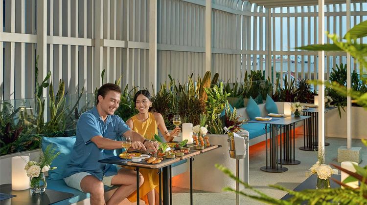 Moevenpick Hotel Hanoi Restaurant