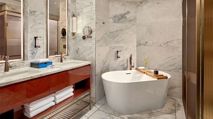 Moevenpick Hotel Hanoi Room