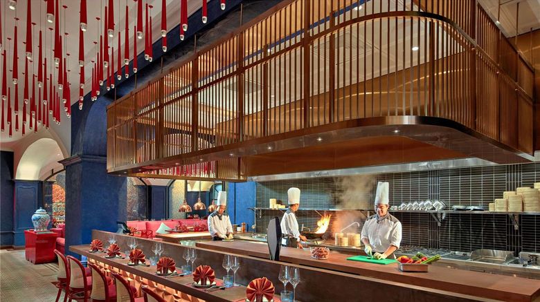 <b>Moevenpick Hotel Hanoi Restaurant</b>. Images powered by <a href="https://iceportal.shijigroup.com/" title="IcePortal" target="_blank">IcePortal</a>.