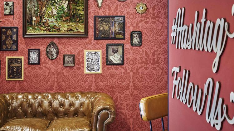 Ibis Styles Paris Magenta Other