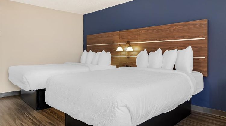 Best Western Plus Lexigton Inn Room