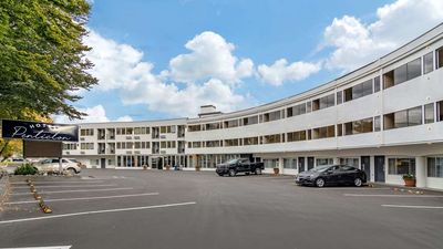 Coast Penticton Hotel