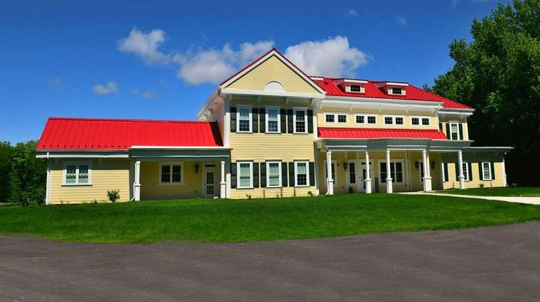 <b>The Whittaker Inn Exterior</b>. Images powered by <a href="https://iceportal.shijigroup.com/" title="IcePortal" target="_blank">IcePortal</a>.