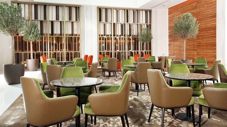 <b>Grand Cosmopolitan Hotel Restaurant</b>. Images powered by <a href="https://iceportal.shijigroup.com/" title="IcePortal" target="_blank">IcePortal</a>.