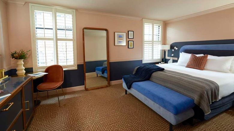 <b>The Oliver Hotel Room</b>. Images powered by <a href="https://iceportal.shijigroup.com/" title="IcePortal" target="_blank">IcePortal</a>.