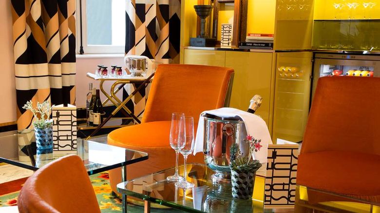 <b>Hotel Saint-Marc Restaurant</b>. Images powered by <a href="https://iceportal.shijigroup.com/" title="IcePortal" target="_blank">IcePortal</a>.