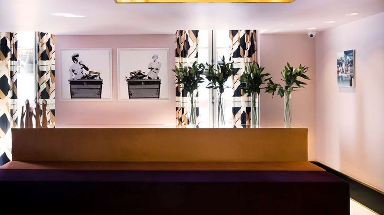 <b>Hotel Saint-Marc Lobby</b>. Images powered by <a href="https://iceportal.shijigroup.com/" title="IcePortal" target="_blank">IcePortal</a>.