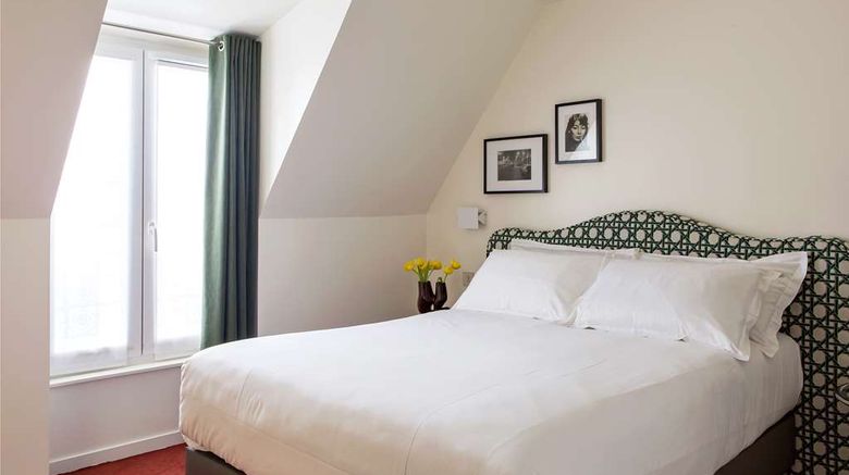 <b>Hotel le 18 Paris Room</b>. Images powered by <a href="https://iceportal.shijigroup.com/" title="IcePortal" target="_blank">IcePortal</a>.