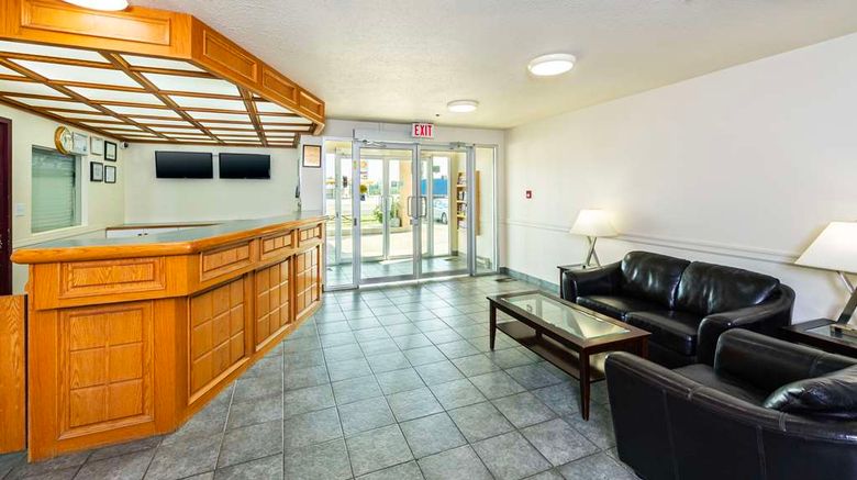 <b>Rodeway Inn Lobby</b>. Images powered by <a href="https://iceportal.shijigroup.com/" title="IcePortal" target="_blank">IcePortal</a>.