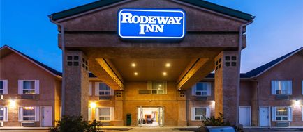 Rodeway Inn Exterior