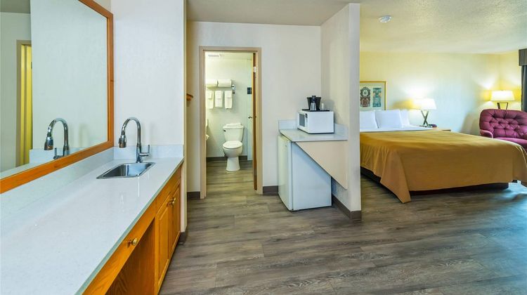 Rodeway Inn Suite